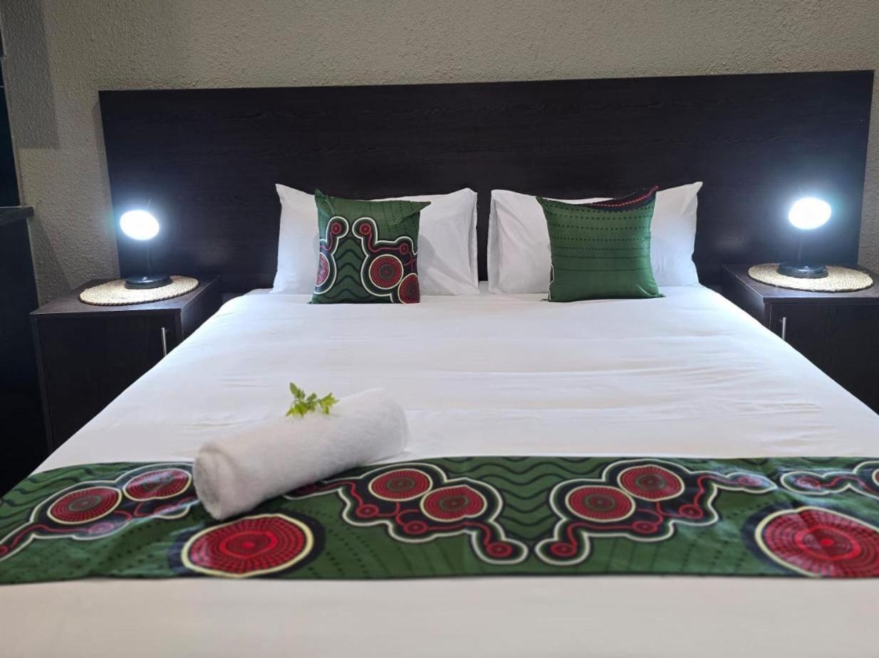Palm Inn Guesthouse Onverwacht الغرفة الصورة